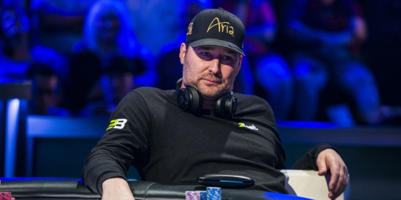 Phil Hellmuth WPT Legends of Poker